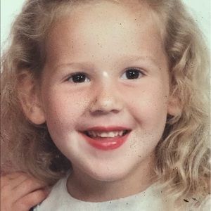 Meet your Posher, Victoria